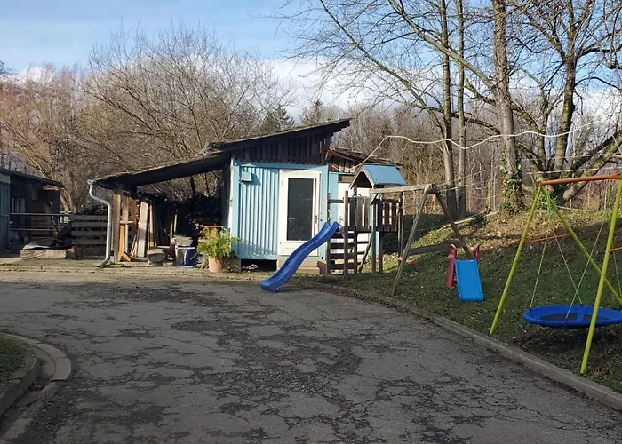 Grosse 3 Zi Wohnung Auf Der Pferde Farm